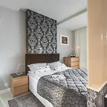 Apartment White Pearl *